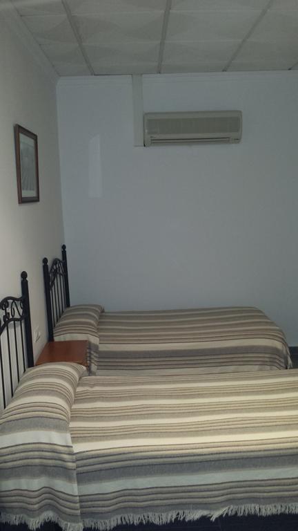 Hostal Cuesta De Belen Arcos de la Frontera Ruang foto